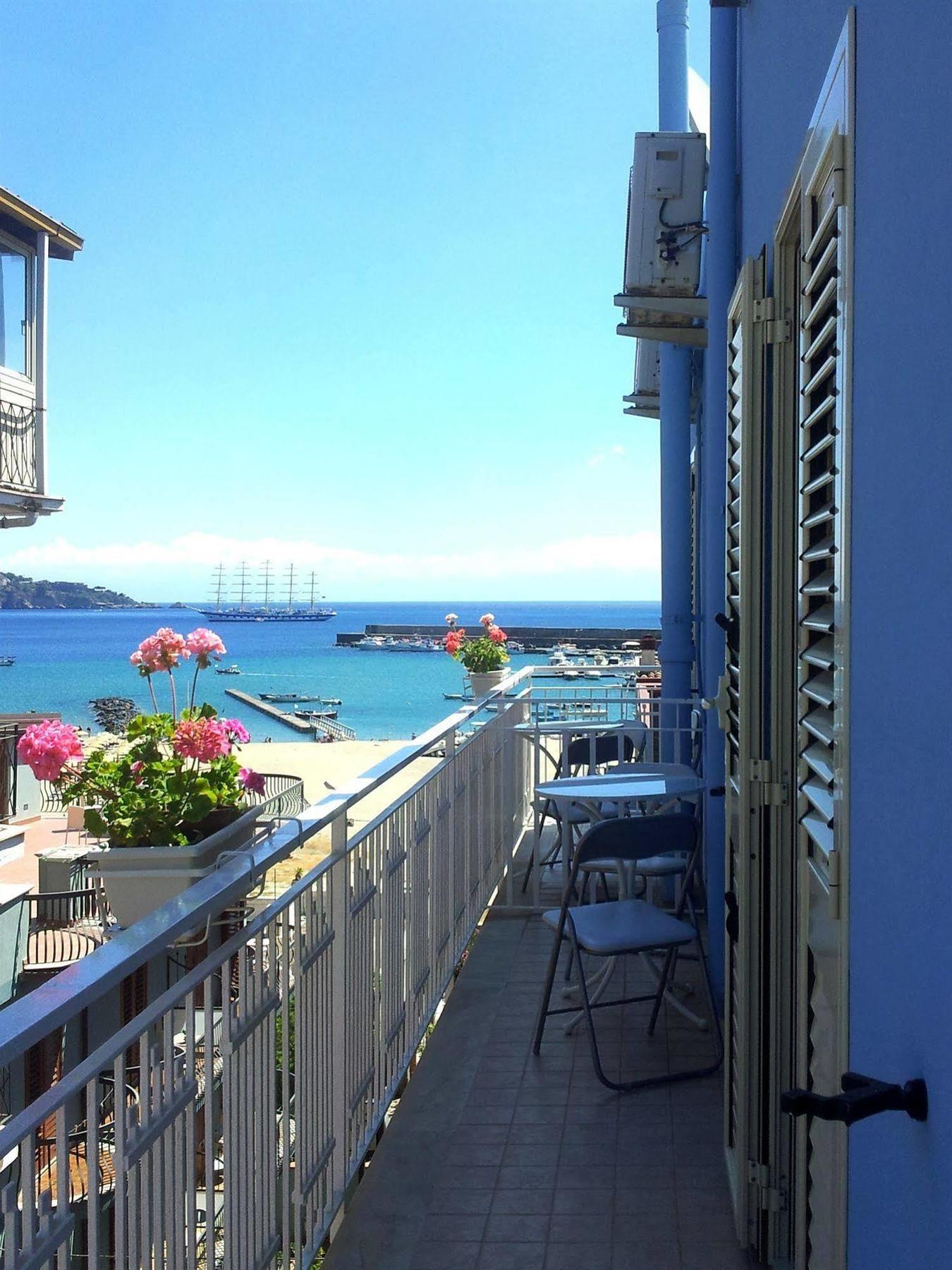 Hotel Villa Nefele Giardini Naxos Exterior photo